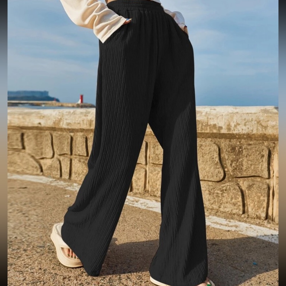 LIKE NEW DAZY Slant Pocket Wide Leg Pants